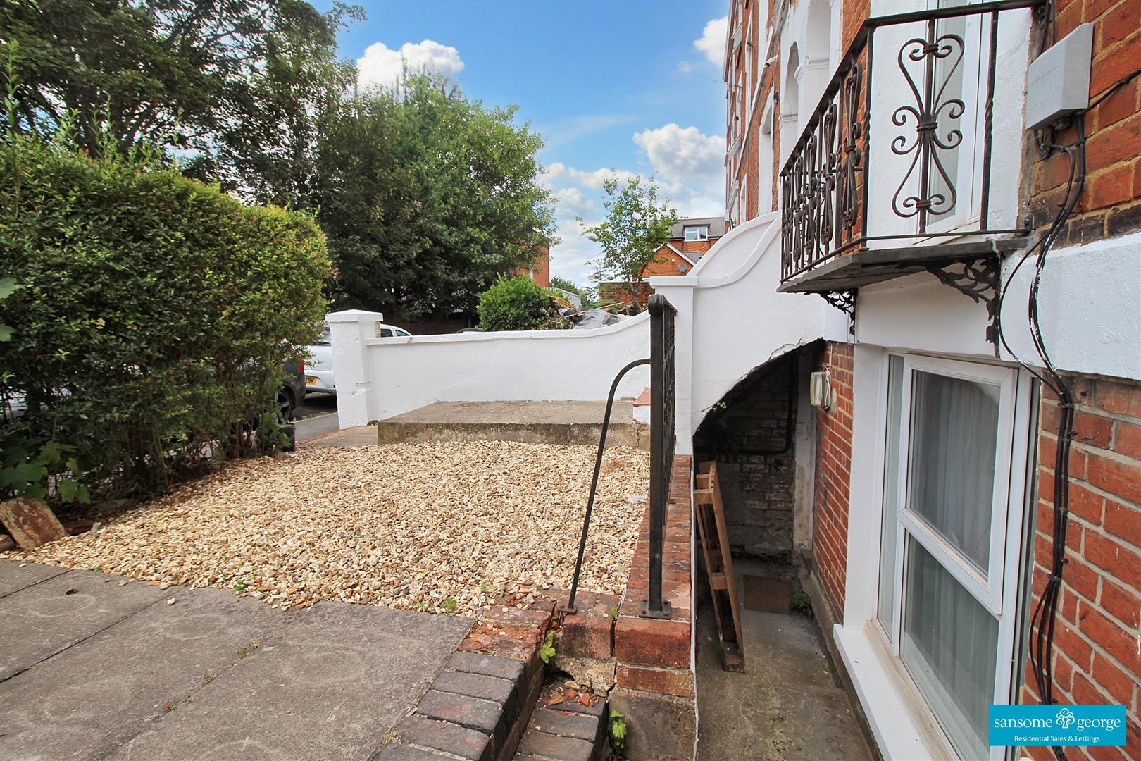 Lorne Street, Reading